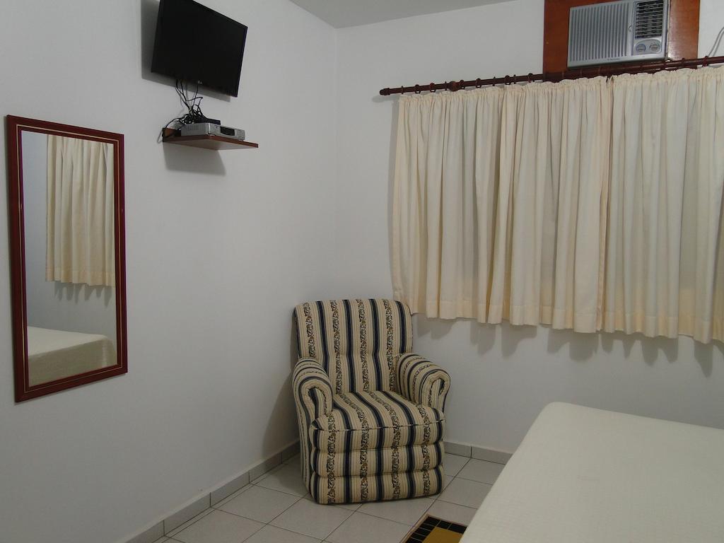 Hotel Pousada Vale Do Sol Em Pompéia Rom bilde