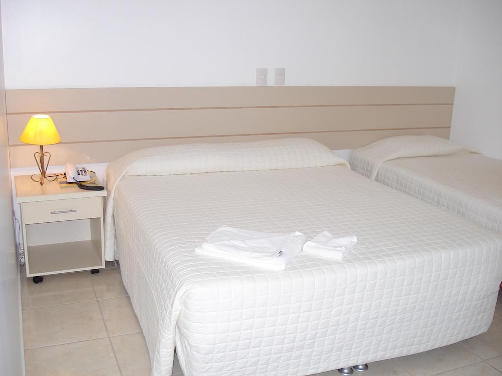 Hotel Pousada Vale Do Sol Em Pompéia Eksteriør bilde